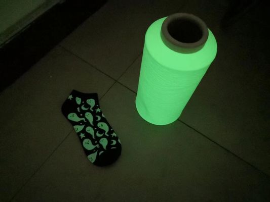 Poliester Parlak İpek Parlak nakış ipliği İçeride Parlak Karanlıkta Parlak