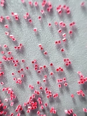 Kırmızı Naylon Plastik Patlama Medyası 0.3*0.3mm Boncuk Patlama Plastik