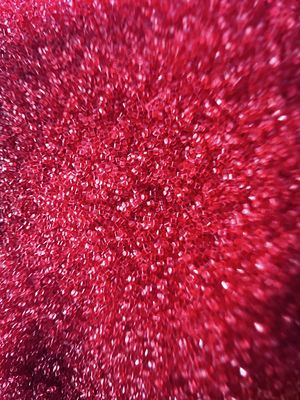 Kırmızı Plastik Patlama Medyası 0.5*0.5mm Deburring İşlenmiş Ölçme döküm parçaları