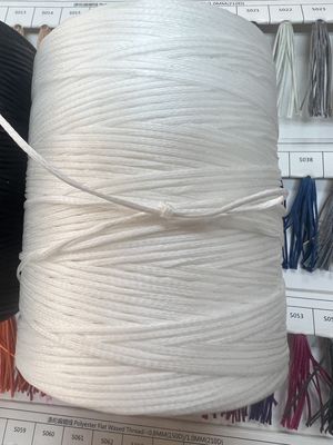 PVC kaplı iplik Yüksek Güçlü Polyester Yuvarlak Kaplama İplik Balmumu Dikiş İpi