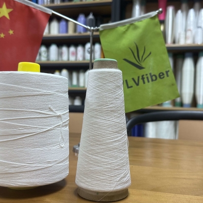 40S/2 Suda çözünür PVA ipliği Temizlik için suda çözünür Çok yönlü dikiş yapmak için kolaydır nakış ve battaniye